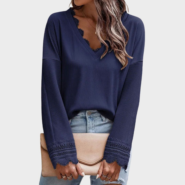 Hayden Amaris | Elegant Sweater With Lace