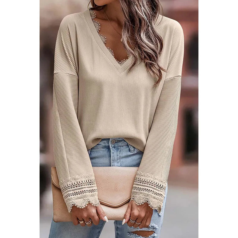 Hayden Amaris | Elegant Sweater With Lace