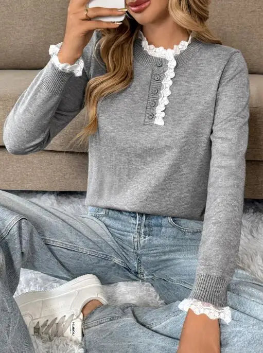 Hayden Renata | Elegant Retro Sweater